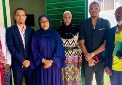 Réunion avec la ministre de la promotion du genre, de l'information et porte-parole du gouvernement des Comores